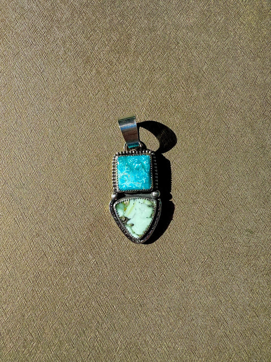The Lisa Pendant