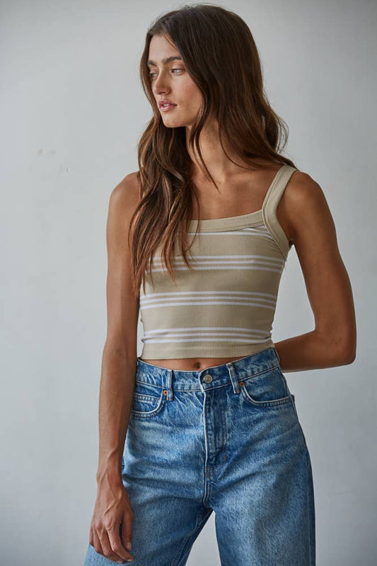 The Kila Seamless Tank