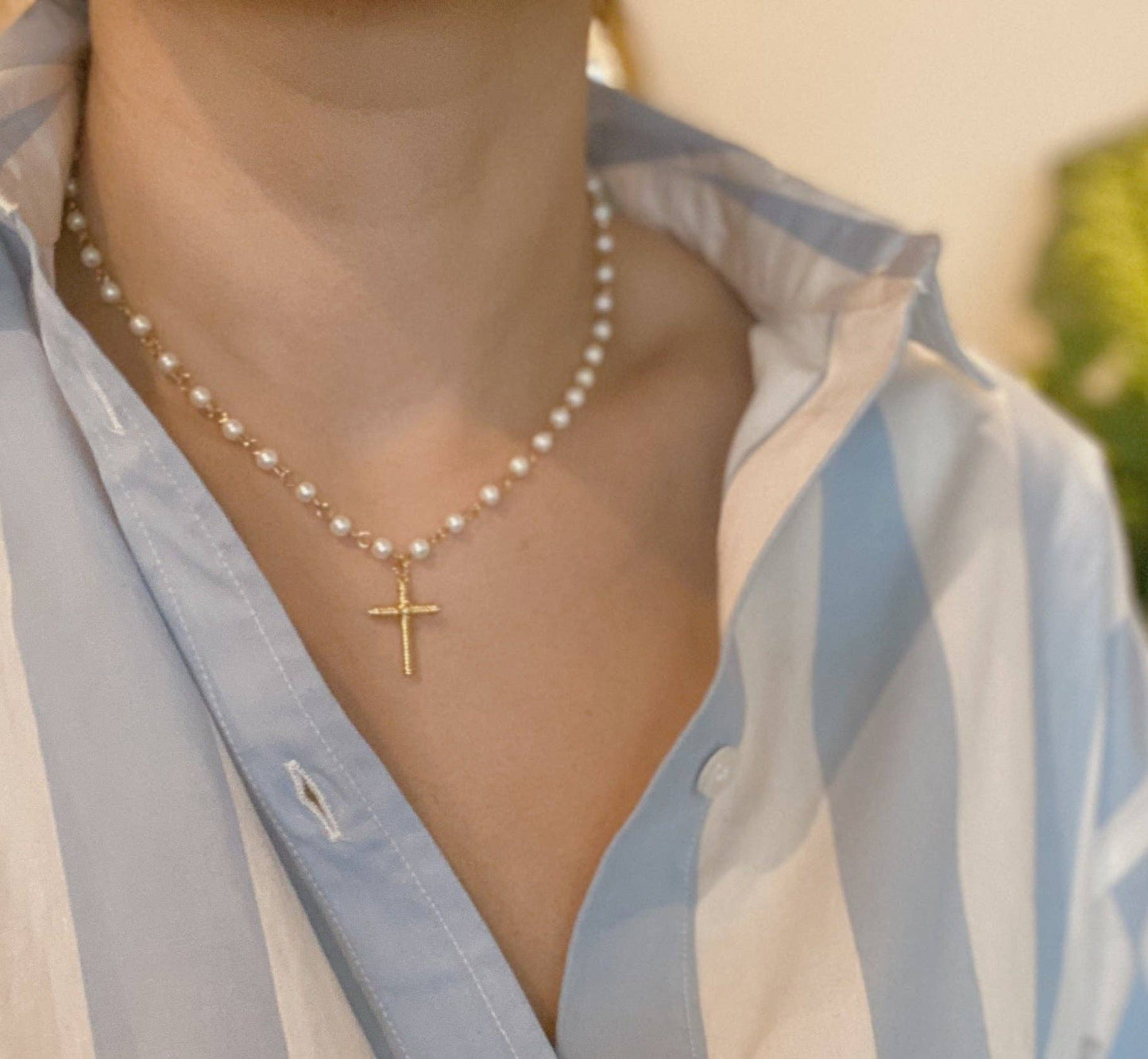 Pearly Cross Necklace