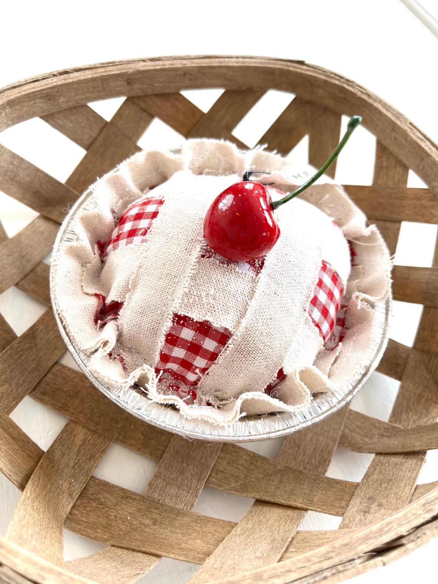 Mini Fabric Pie - Cherry