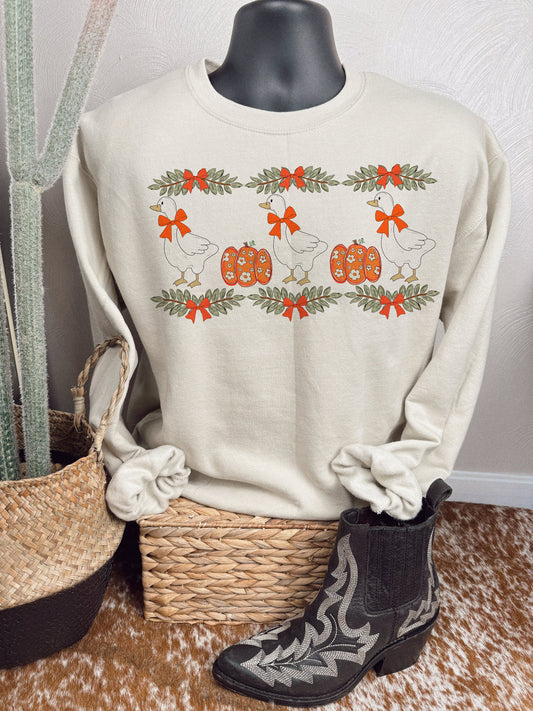 Fall Pumpkin Goose (Tee/Crew)