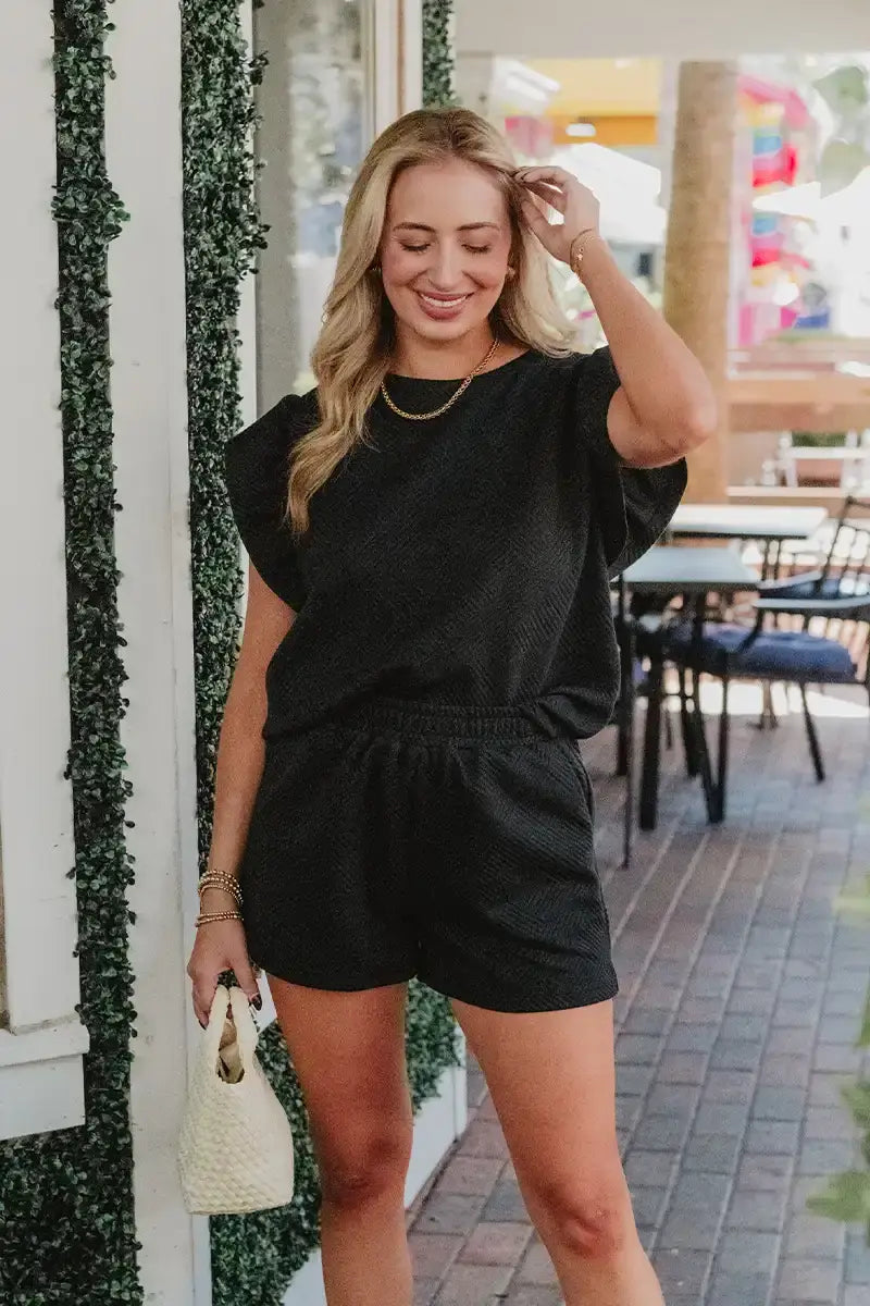 The Daisy Set - Black