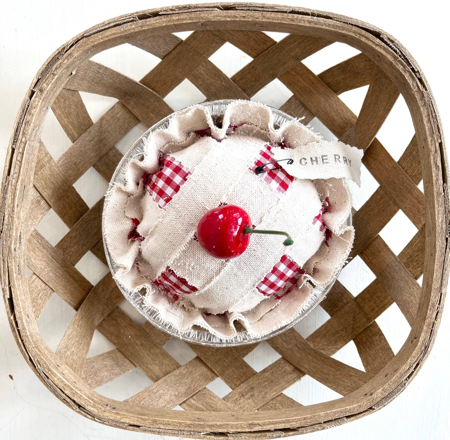 Mini Fabric Pie - Cherry